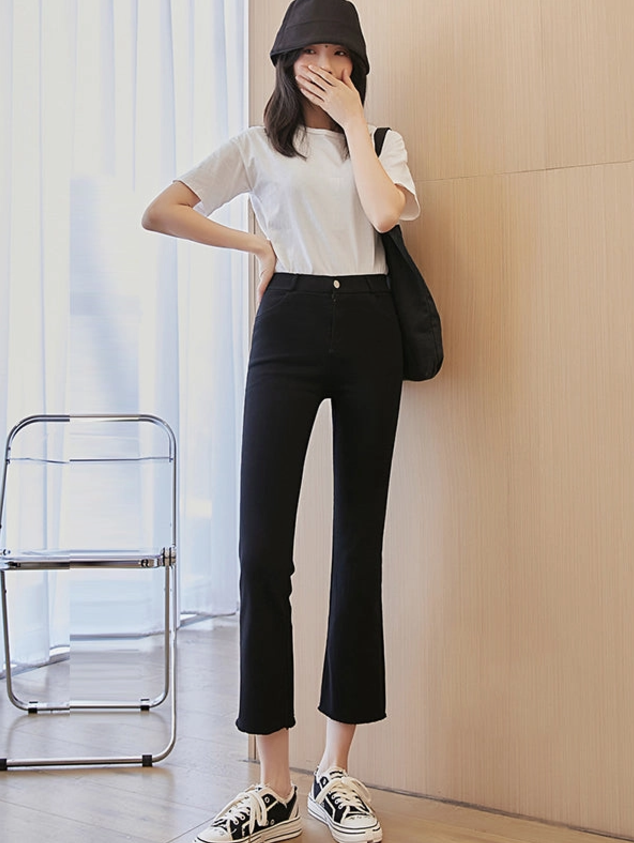 Black Skinny Flared Super Stretch Cropped Pants