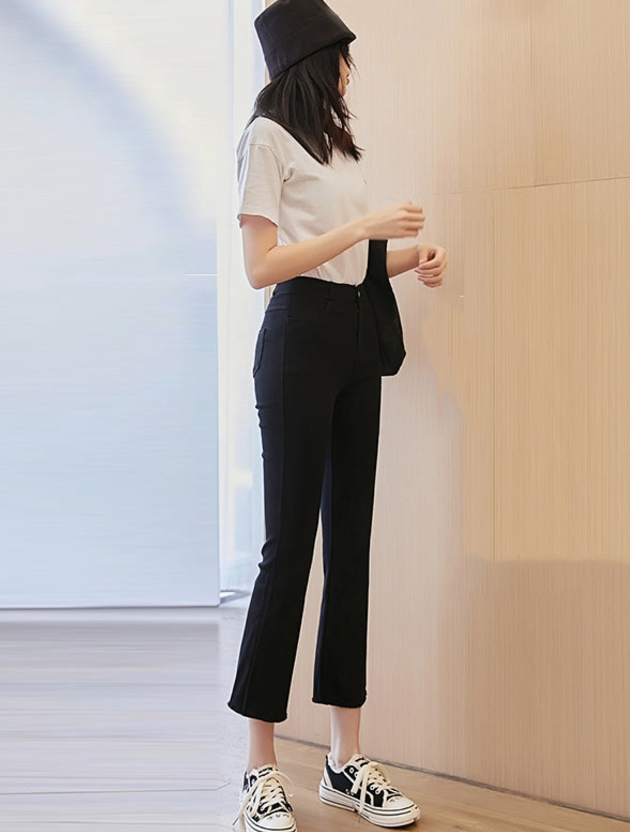 Black Skinny Flared Super Stretch Cropped Pants