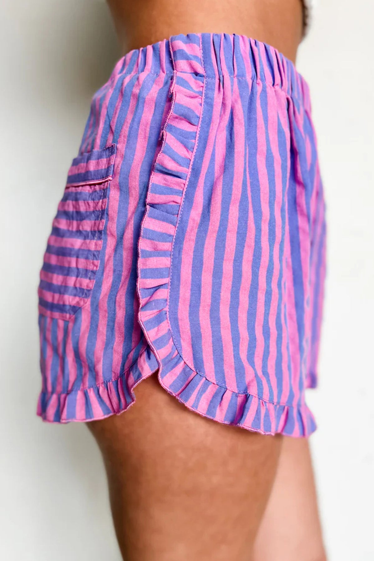 Stripe Elastic Waist Ruffle Trim Casual Shorts
