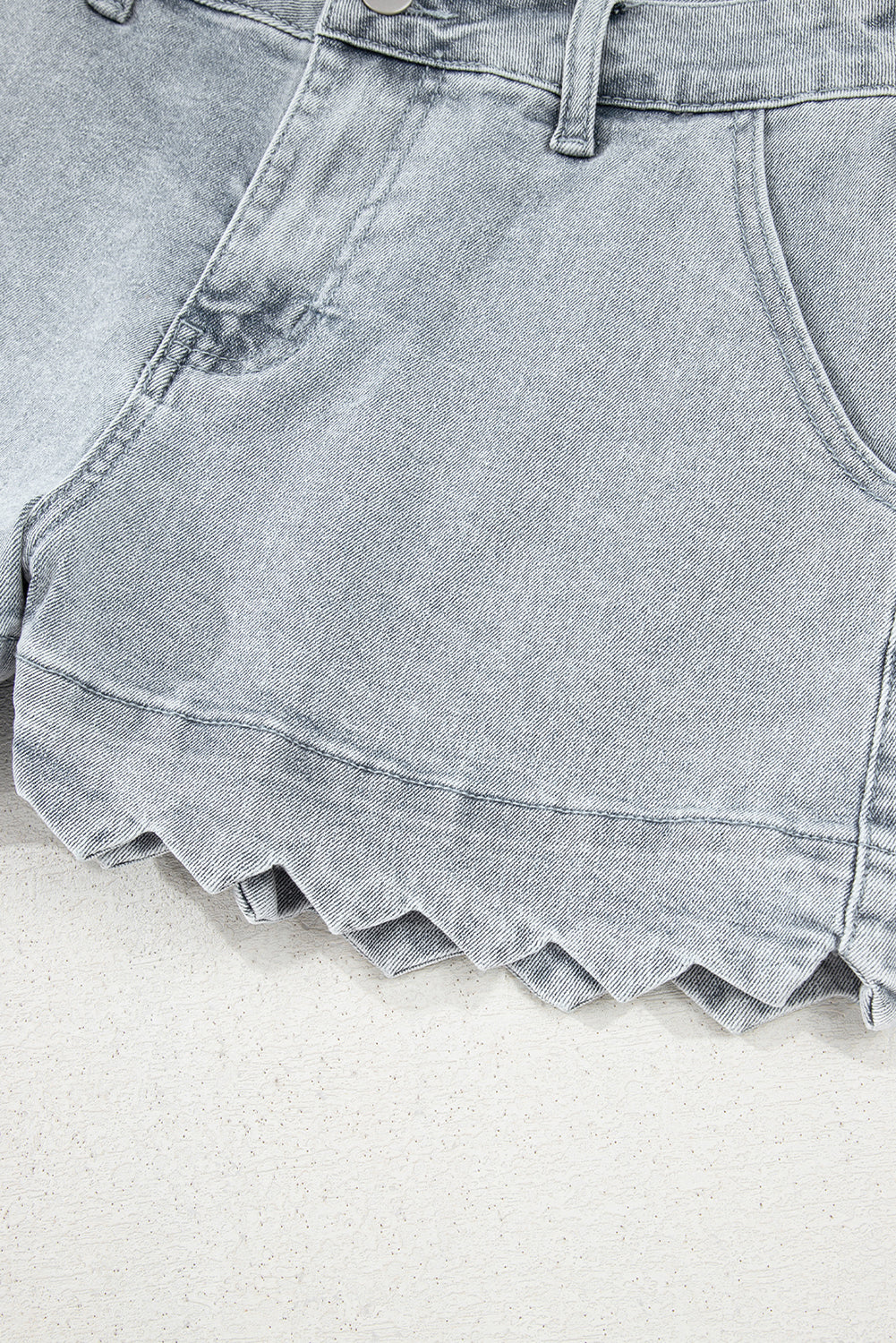 Scalloped Hemline Denim Shorts