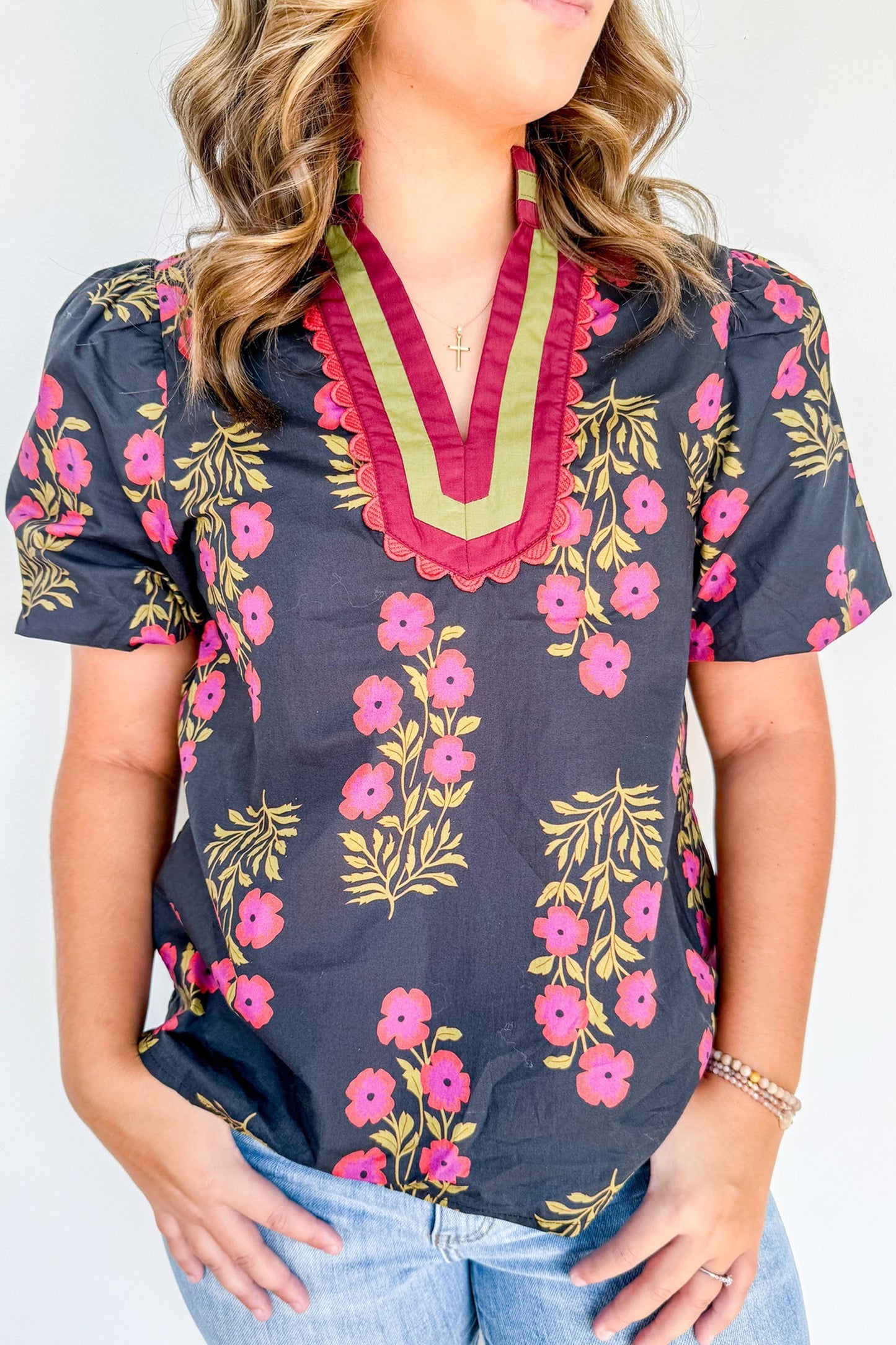 Plus Size Floral Print Ricrac Striped Trim Short Sleeve Cotton Blouse