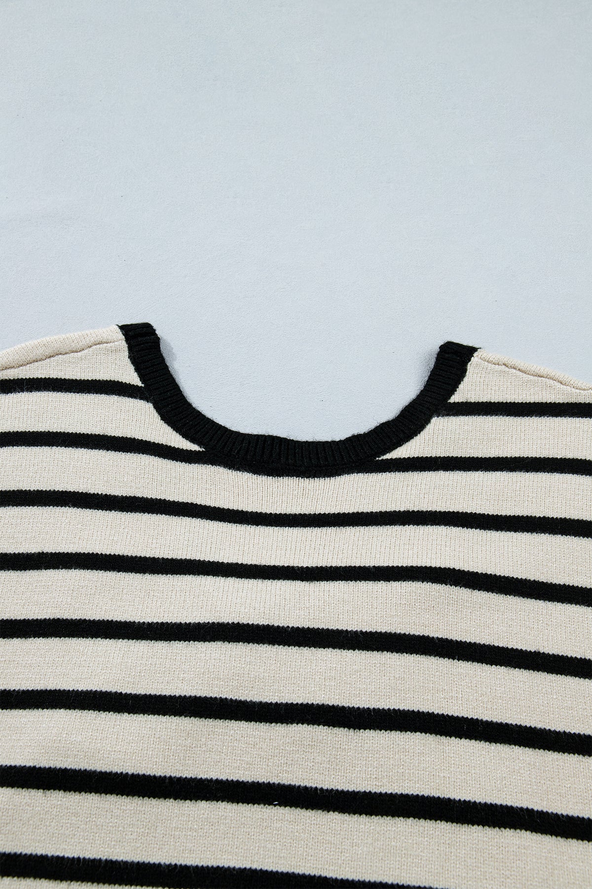 Black Stripe Bow Applique Short Sleeve Sweater