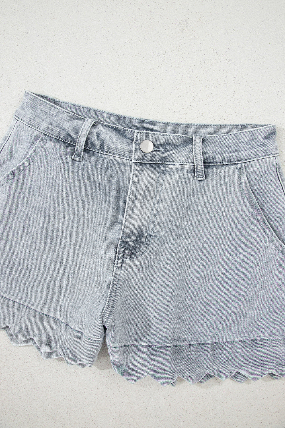 Scalloped Hemline Denim Shorts