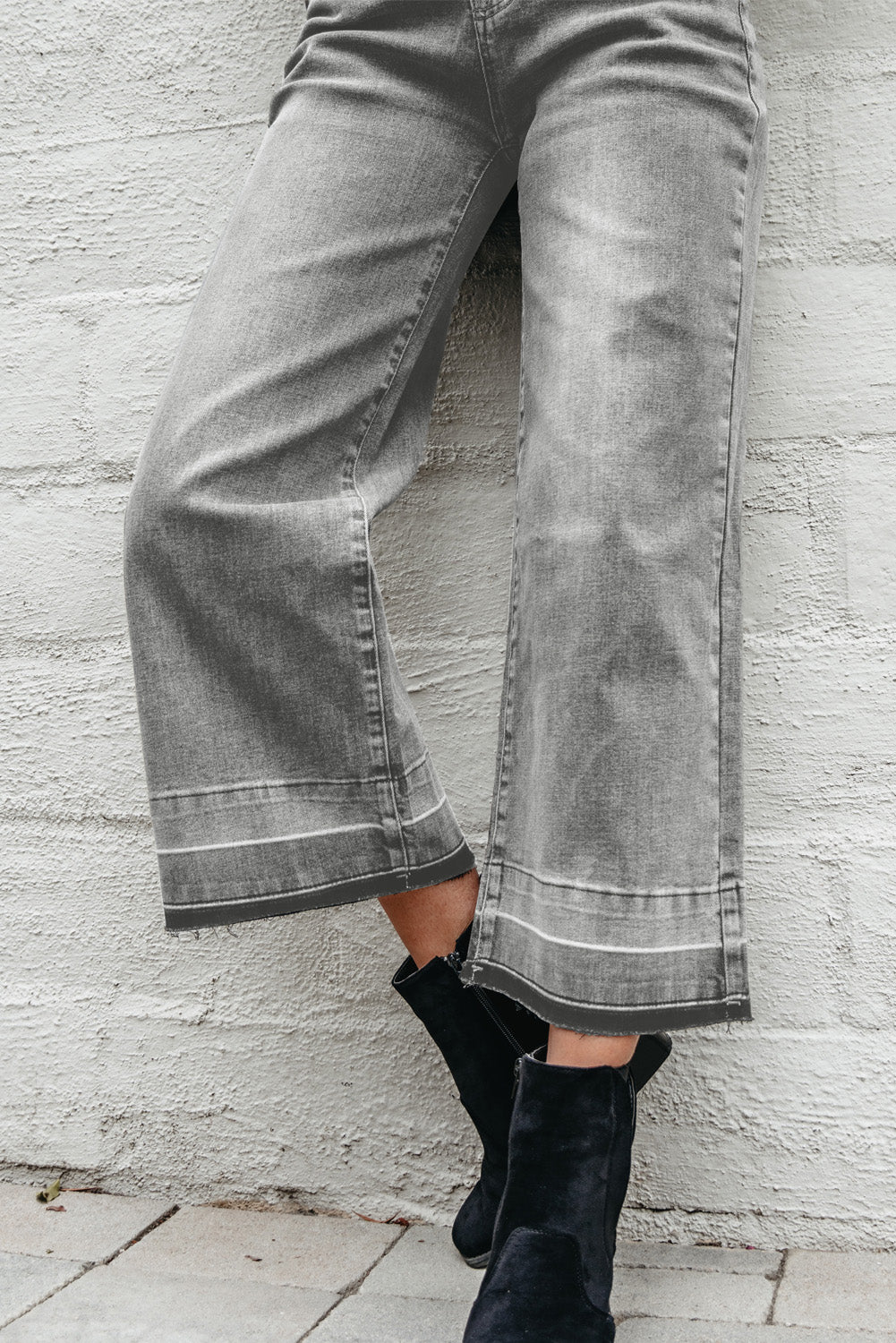 Raw Hem Straight Leg Loose High Waist Jeans