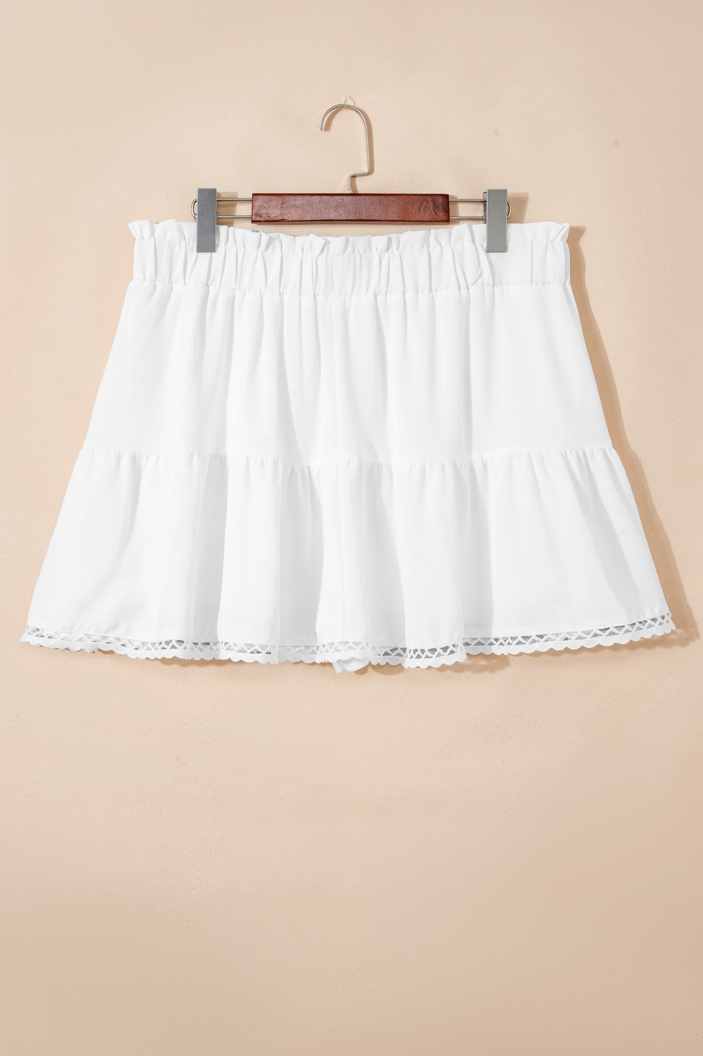 Plus Size Frilled Elastic Waist Lace Trim Boho Ruffled Shorts