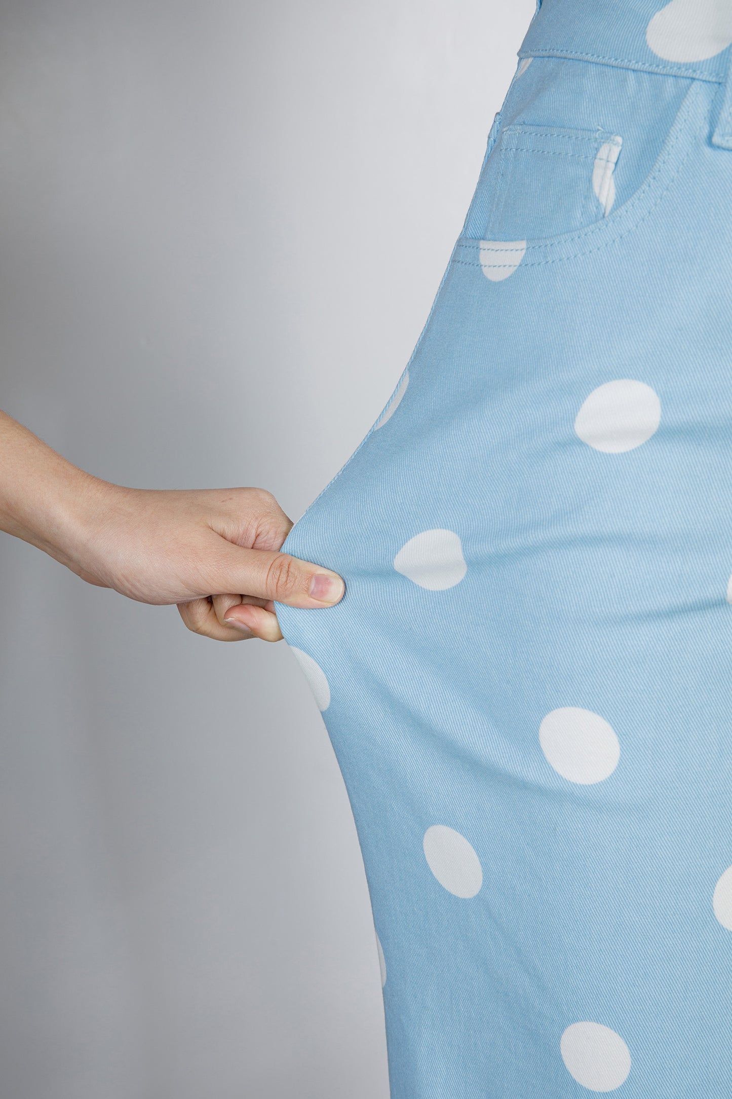 Polka Dot Print Raw Hem Shift Jeans