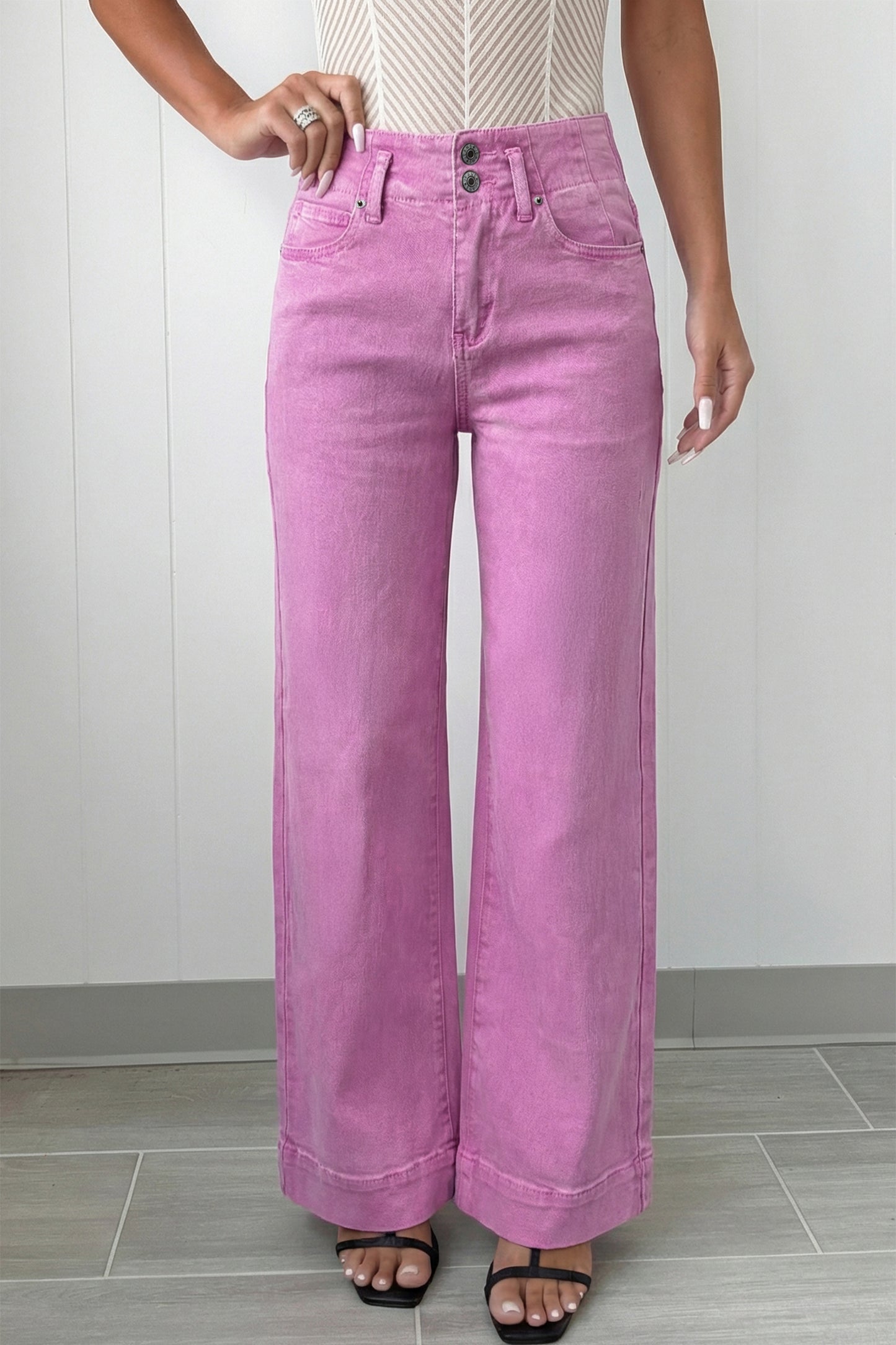 2-Button High Waist Flared Bottom Jeans