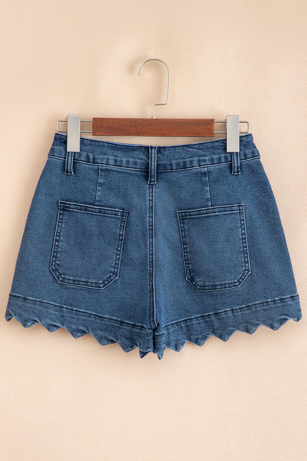 Scalloped Hemline Denim Shorts